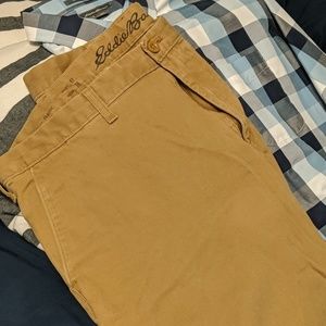 Legend Wash Chino Pants - Classic Fit